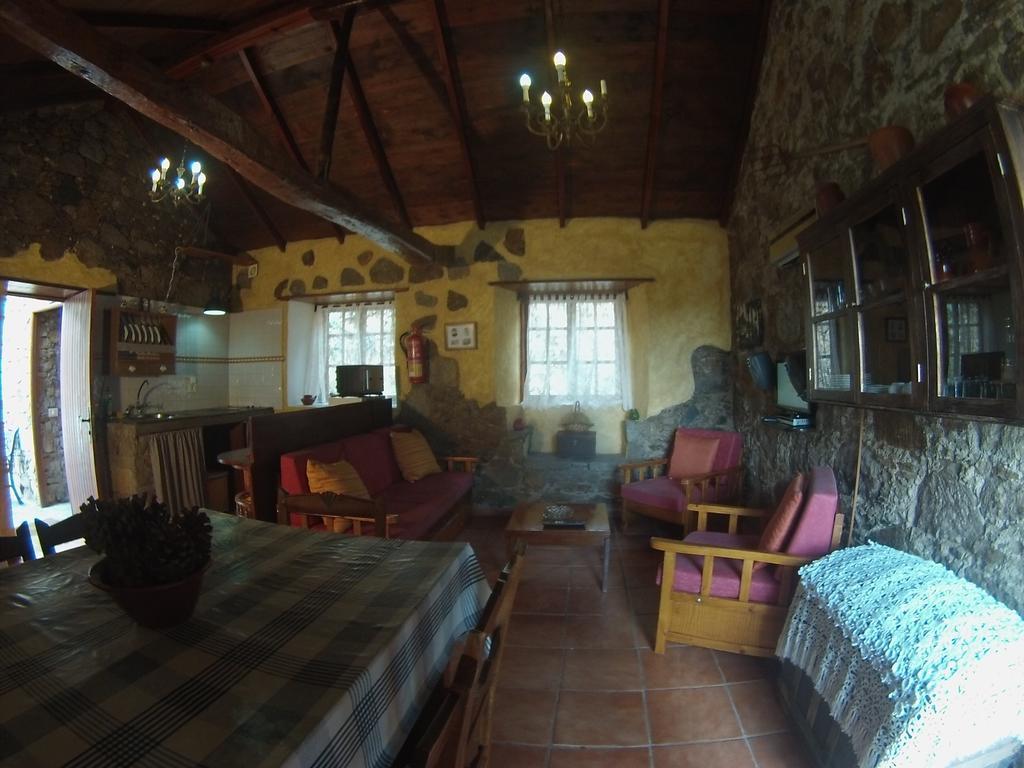 - Laendliches Haus, Pepita La De Flores Landhuis *